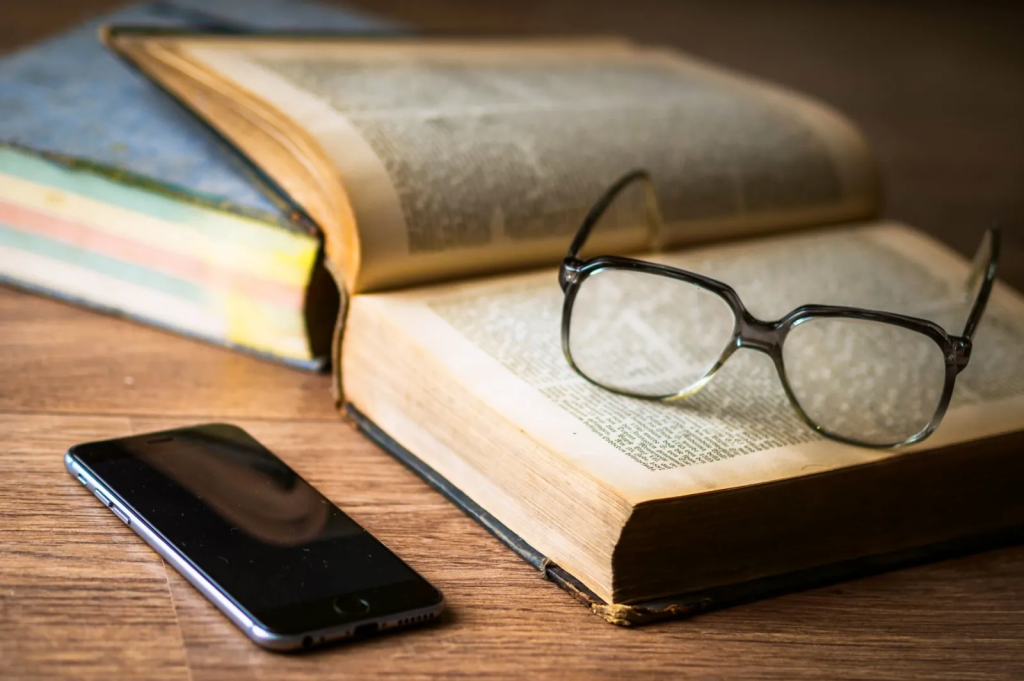 2025-11-17 短文-飞云小虾米